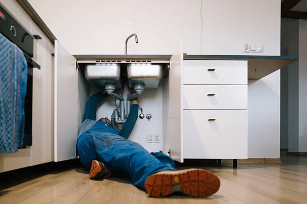 Professional Drain Cleaning technician working in Grundy, VA